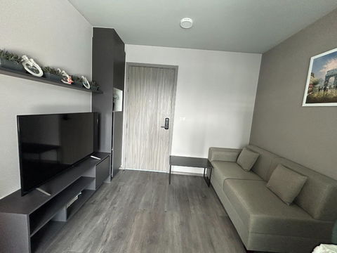 Condo for sale Monte Rama 9, 6th floor, 29.05 sq m, near The Mall Ramkhamhaeng 2, near Airport Rail Link Hua Mak Station.